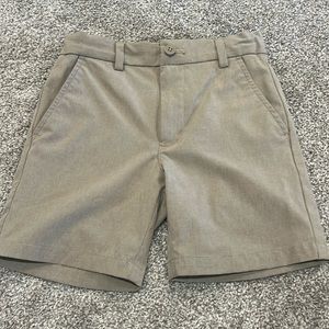 Vineyard Vines performance shorts, boys size 5 adjustable waistband.